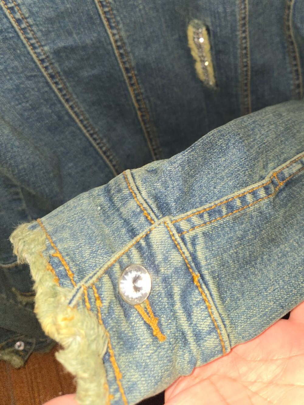 Jean Jacket - Picture 5 of 7